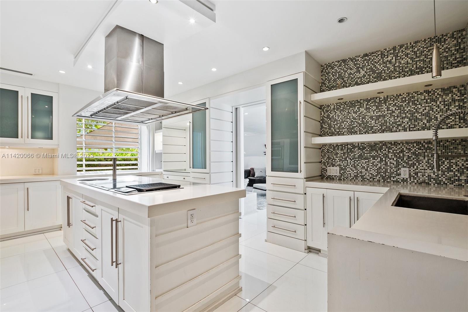 700 Lake Road Miami, FL 33137 - Photo 17 of 59