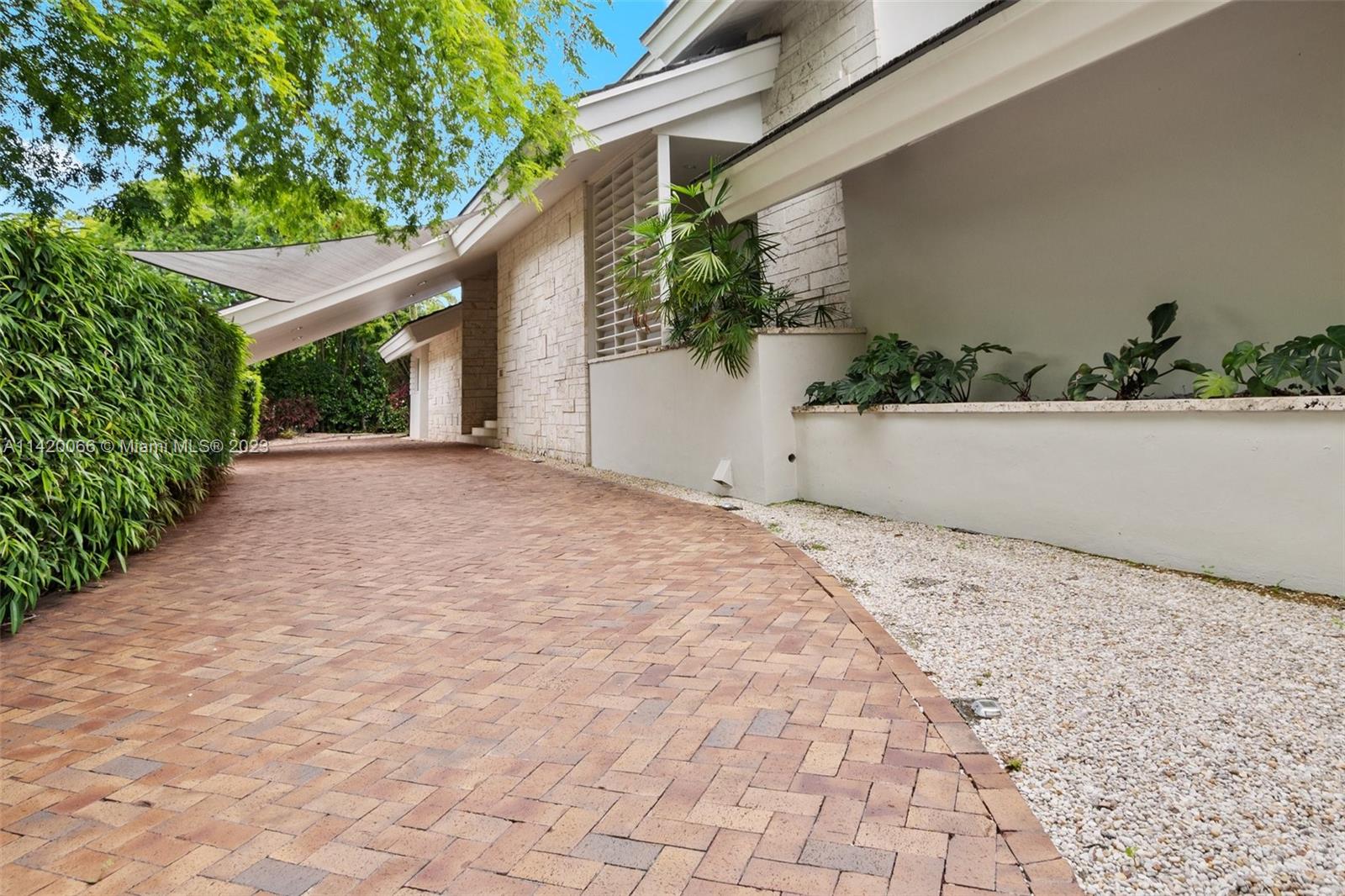 700 Lake Road Miami, FL 33137 - Photo 9 of 59