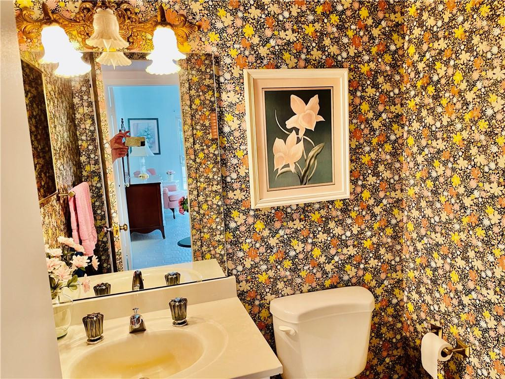 3850 Washington Street, Unit 104 Hollywood, FL 33021 - Photo 24 of 43 Photo 24