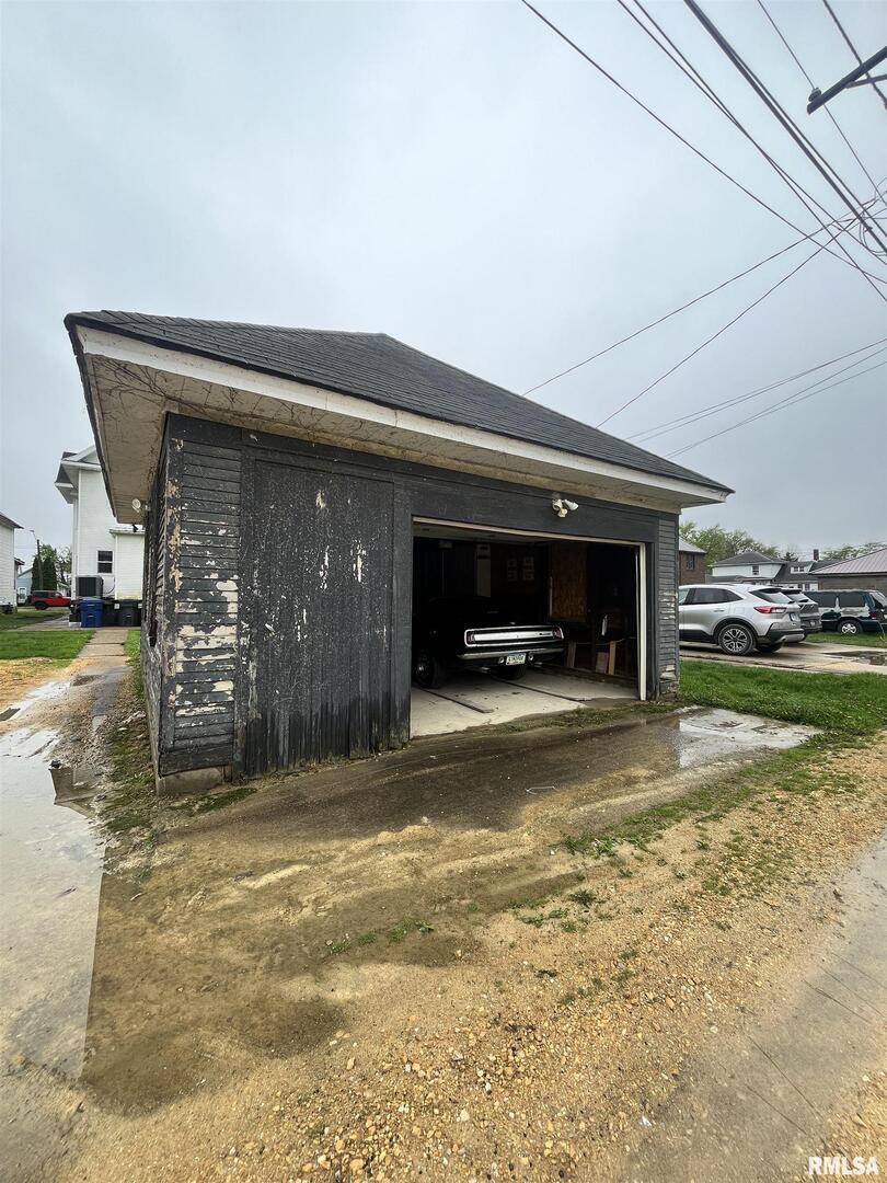 226 2nd Avenue South Clinton, IA 52732 - Photo 24 of 24