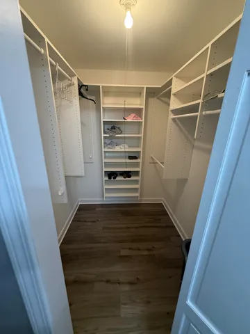 $2,800 | 710 Knoxbury Drive, Unit 1, Schererville, IN 46375