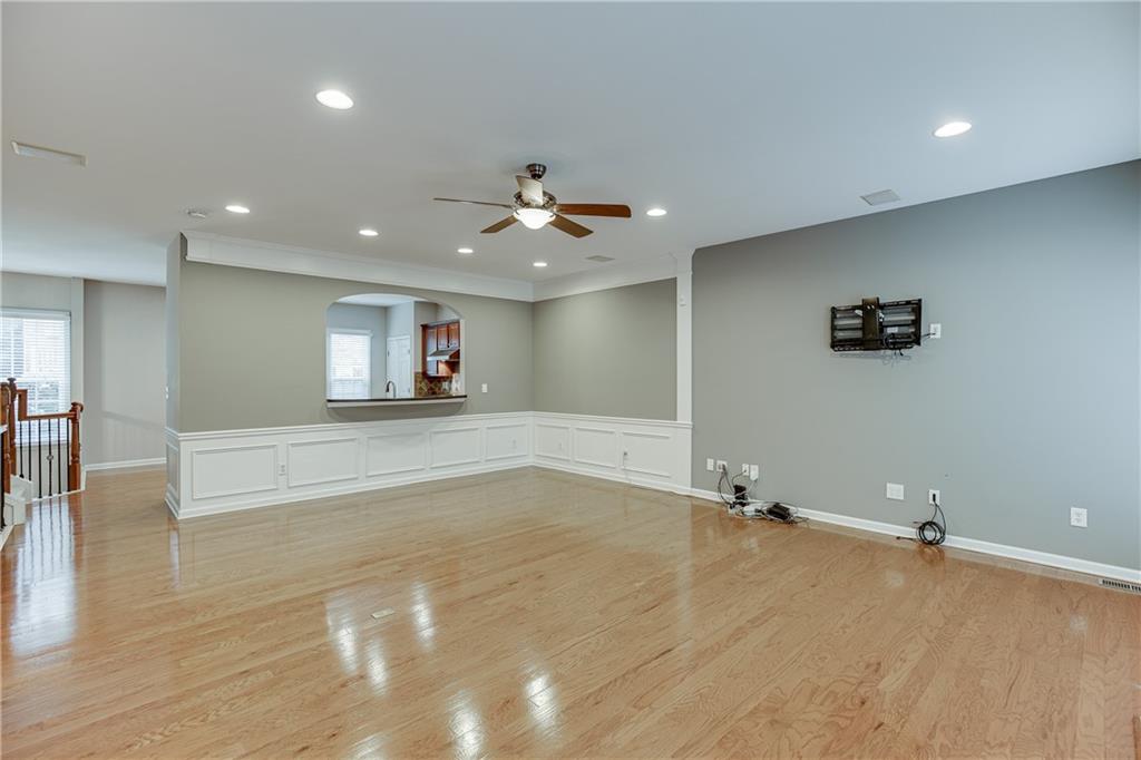 2801 Loftview Square Atlanta, GA 30339 - Photo 13 of 38
