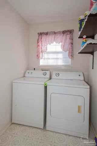 $289,900 | 4412 Bellwood Circle, Pace, FL 32571