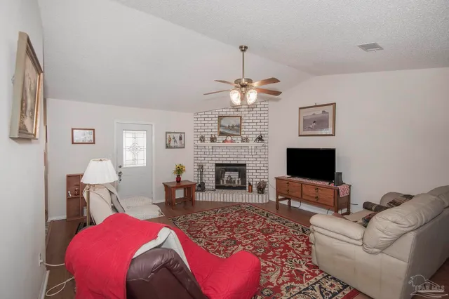 $289,900 | 4412 Bellwood Circle, Pace, FL 32571