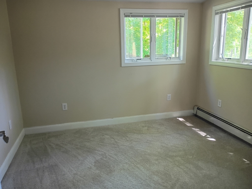 106 R Main Street Newbury, MA 01922 - Photo 16 of 32