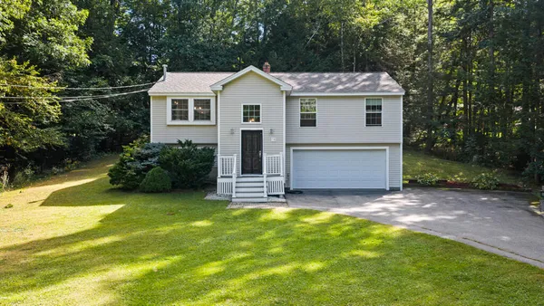 $499,000 | 14 Sabatus Road, Windham, ME 04062