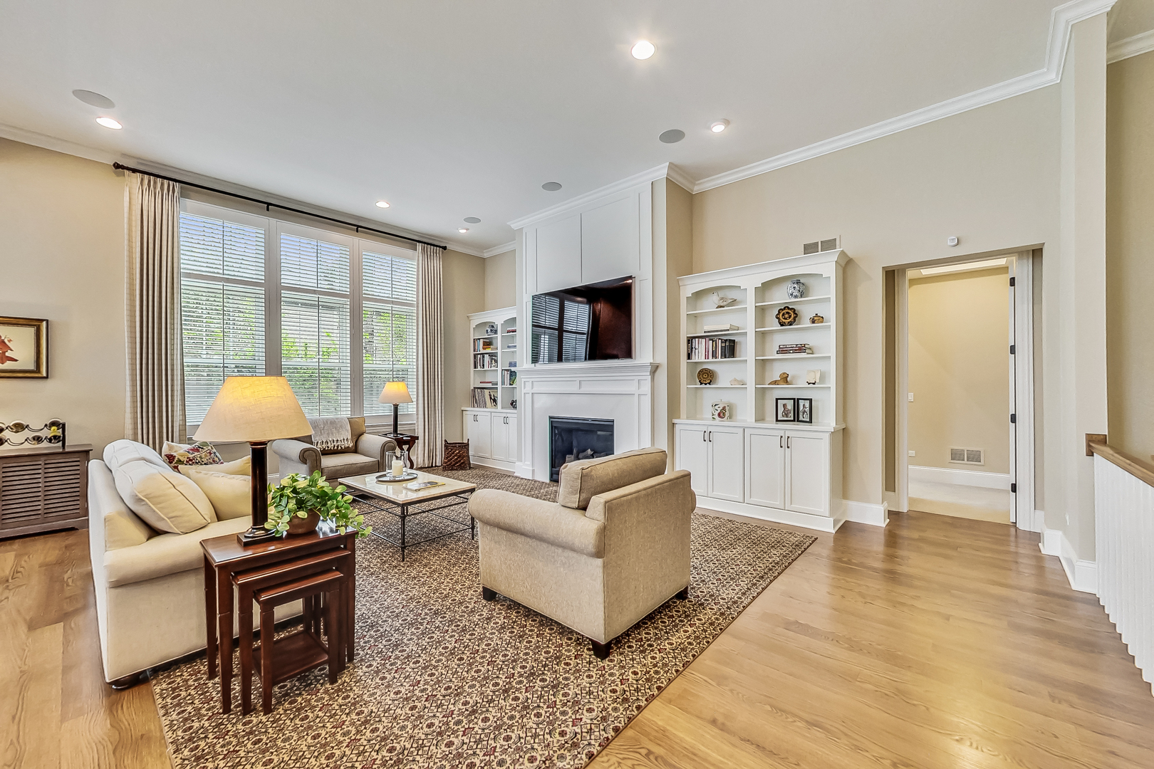 2811 Parkside Circle Glenview, IL 60026 - Photo 6 of 42 a living room with furniture and a fireplace