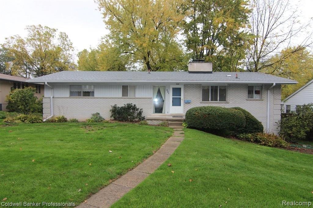 Charming Rochester Hills Ranch