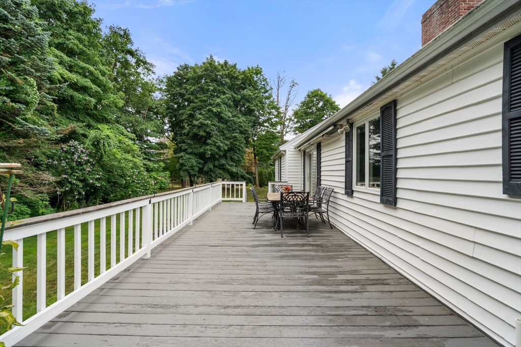 1 Westover Drive Lynnfield, MA 01940 - Photo 28 of 40