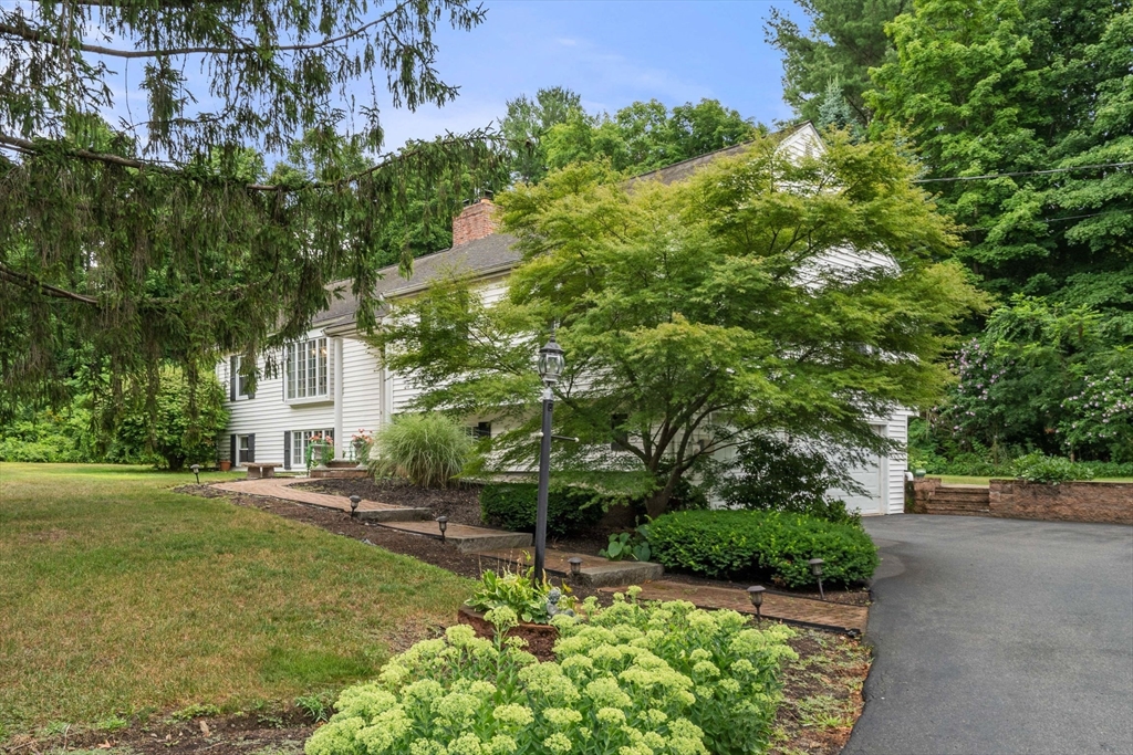 1 Westover Drive Lynnfield, MA 01940 - Photo 36 of 40