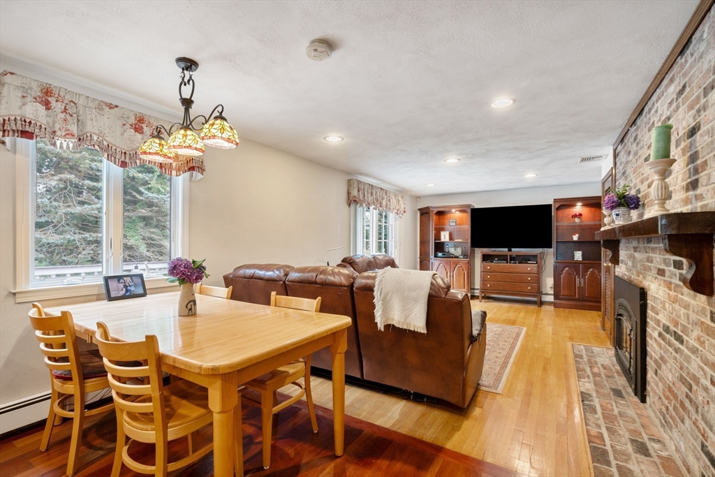 1 Westover Drive Lynnfield, MA 01940 - Photo 5 of 40