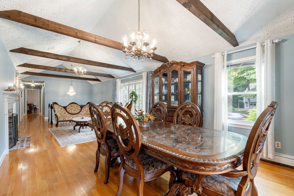 1 Westover Drive Lynnfield, MA 01940 - Photo 9 of 40