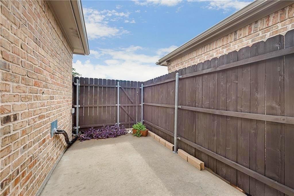 5713 Butterfly Way Fairview, TX 75069 - Photo 23 of 32 a backyard with a sink
