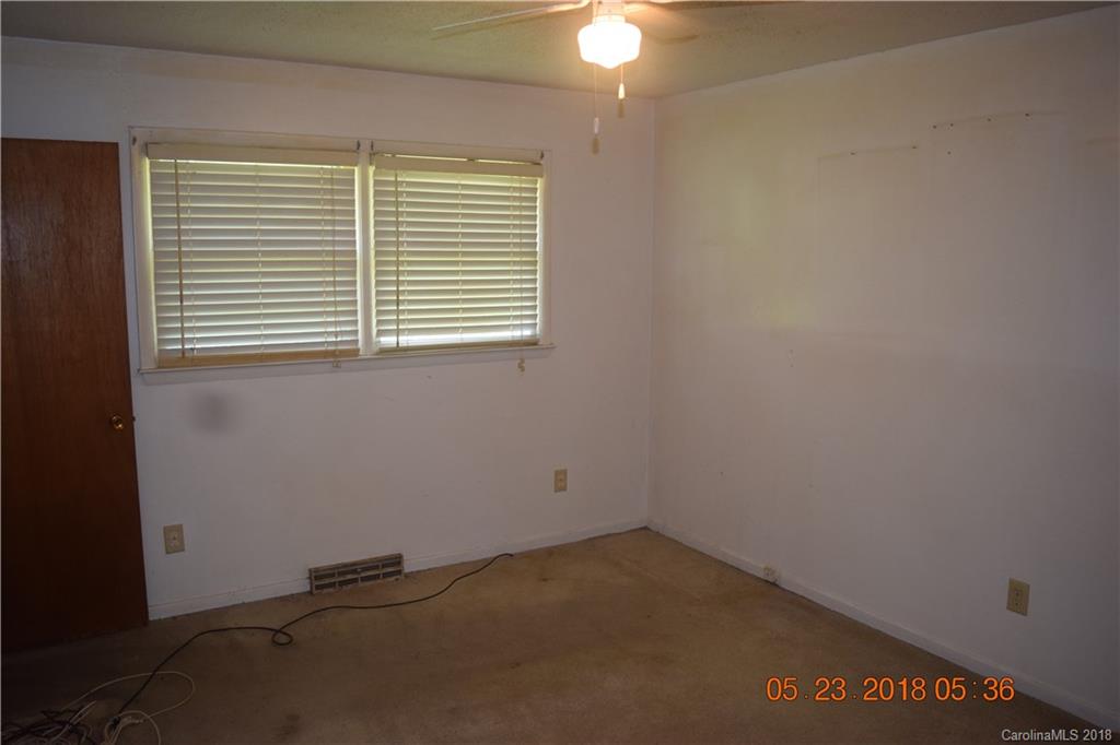 106 Rockman Road Grover, NC 28073 - Photo 8 of 11 Gallery Image 8