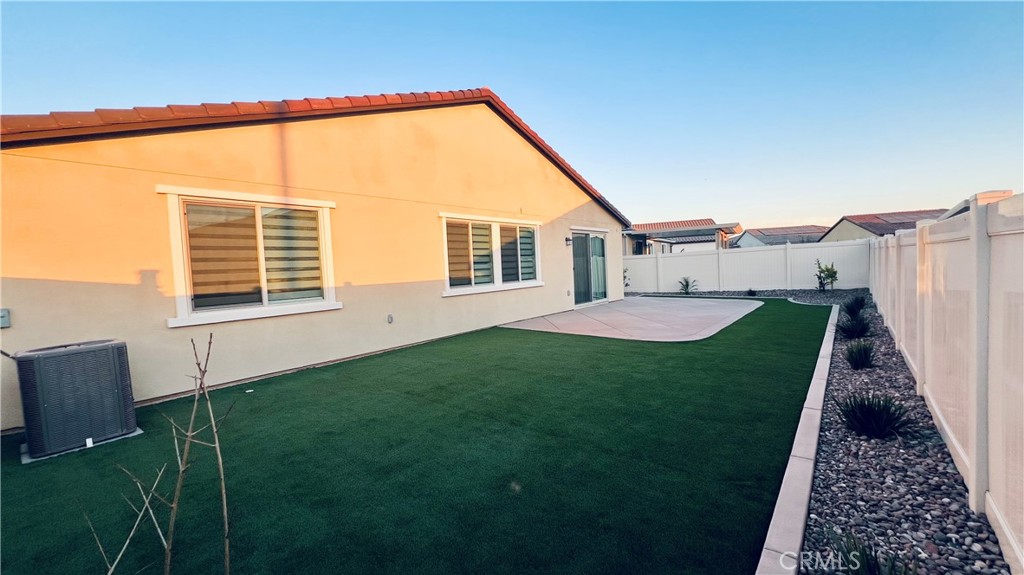 12885 Big Valley Court Riverside, CA 92503 - Photo 12 of 14