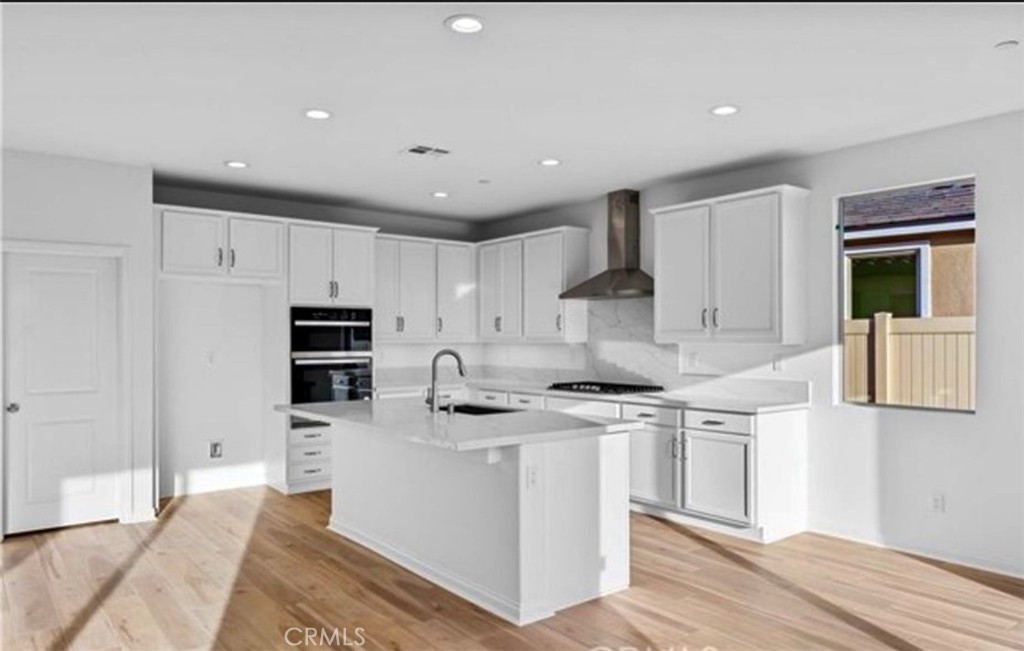 12885 Big Valley Court Riverside, CA 92503 - Photo 2 of 14