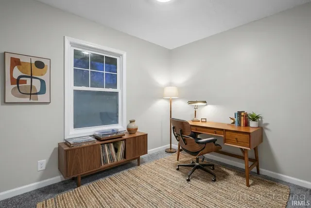 $320,000 | 17 Brazos Circle, Lafayette, IN 47909