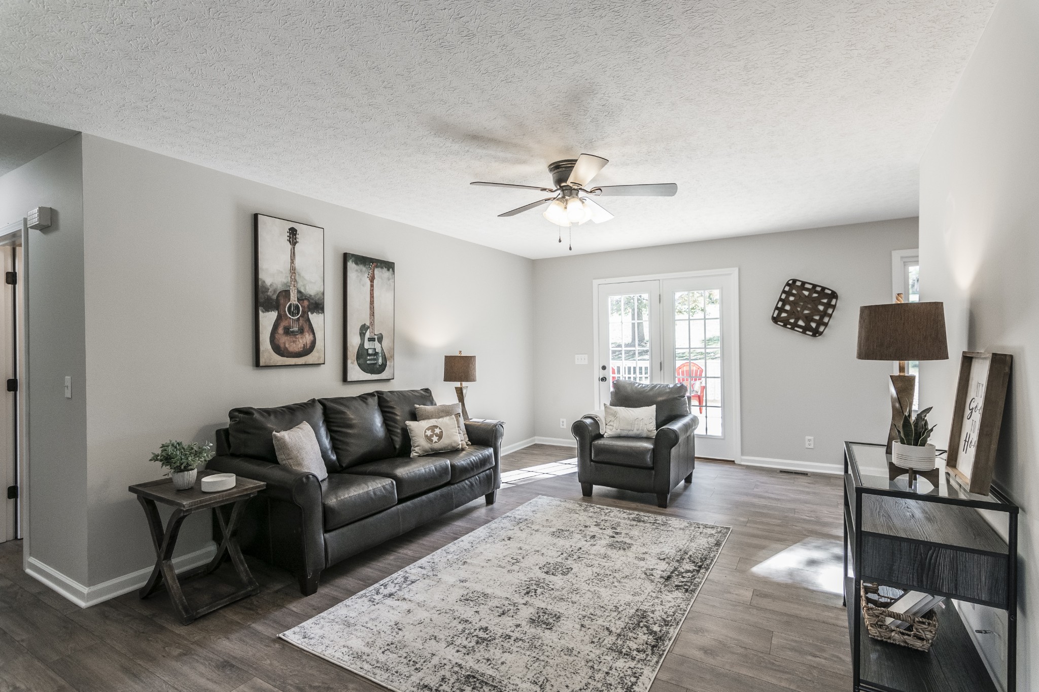 919 Poplar Avenue Springfield, TN 37172 - Photo 4 of 25 Gallery Image 4