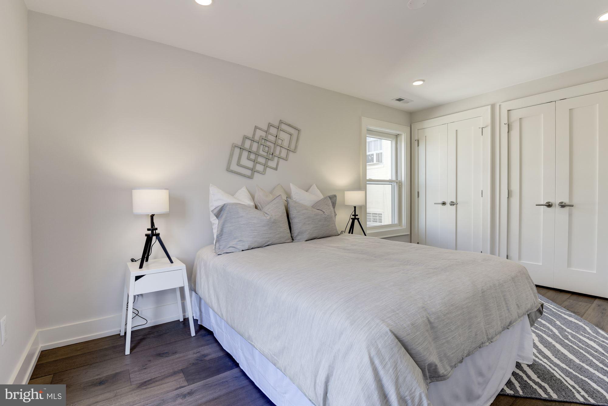 417 4th Street Southeast, Unit 3 Washington, DC 20003 - Photo 11 of 34 Gallery Image 11