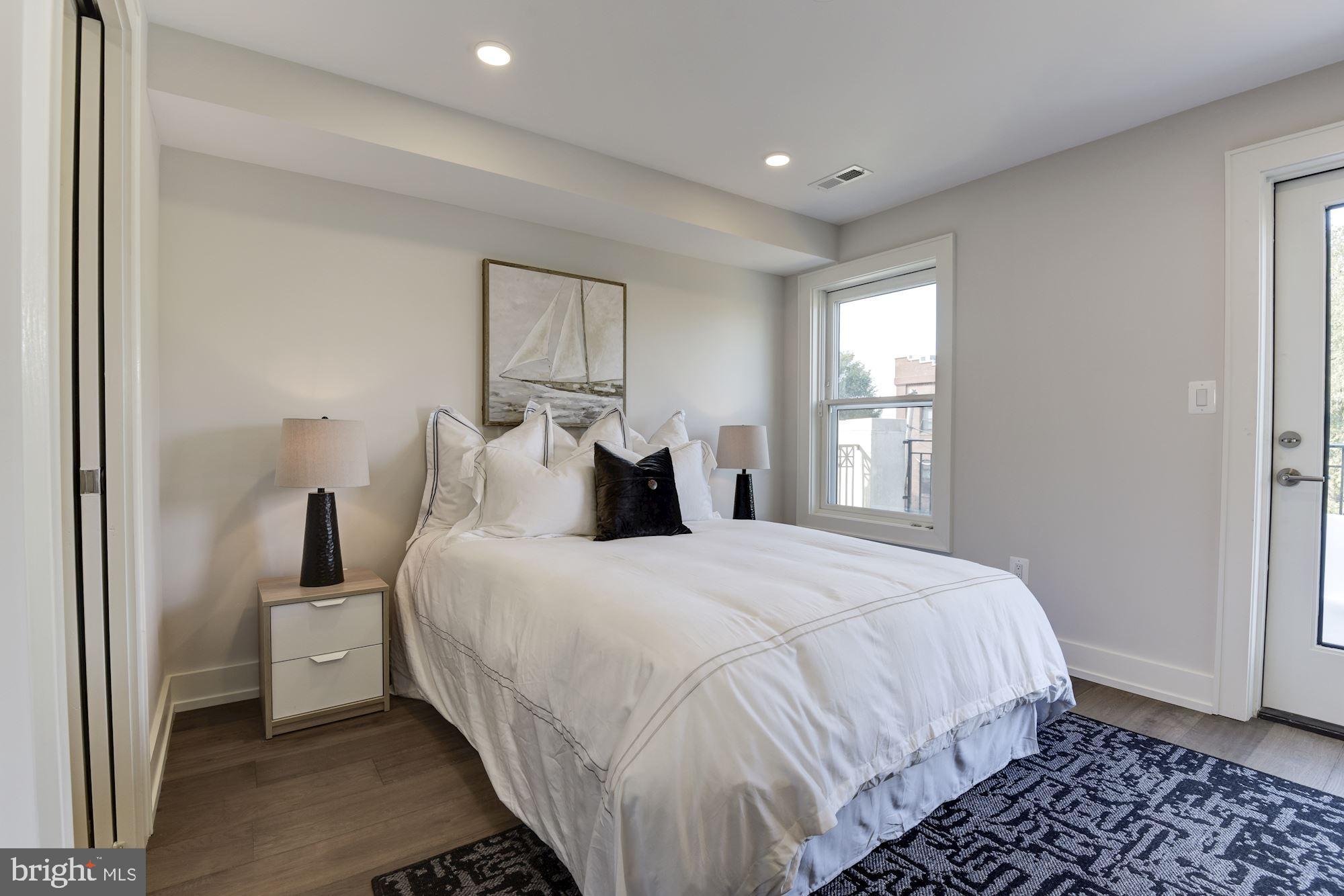 417 4th Street Southeast, Unit 3 Washington, DC 20003 - Photo 13 of 34 Gallery Image 13