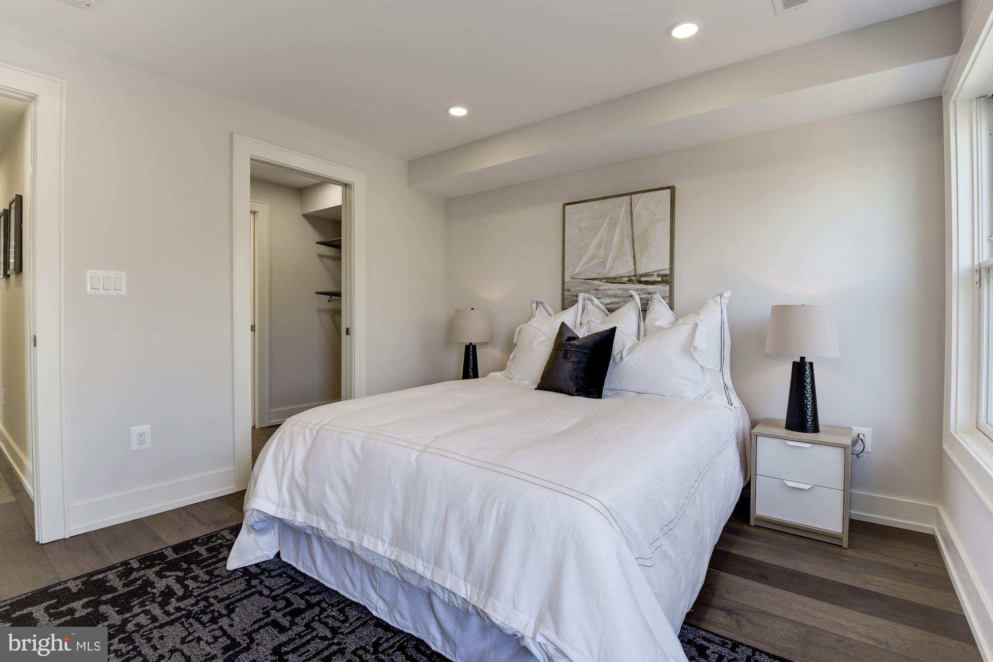 417 4th Street Southeast, Unit 3 Washington, DC 20003 - Photo 14 of 34 Gallery Image 14