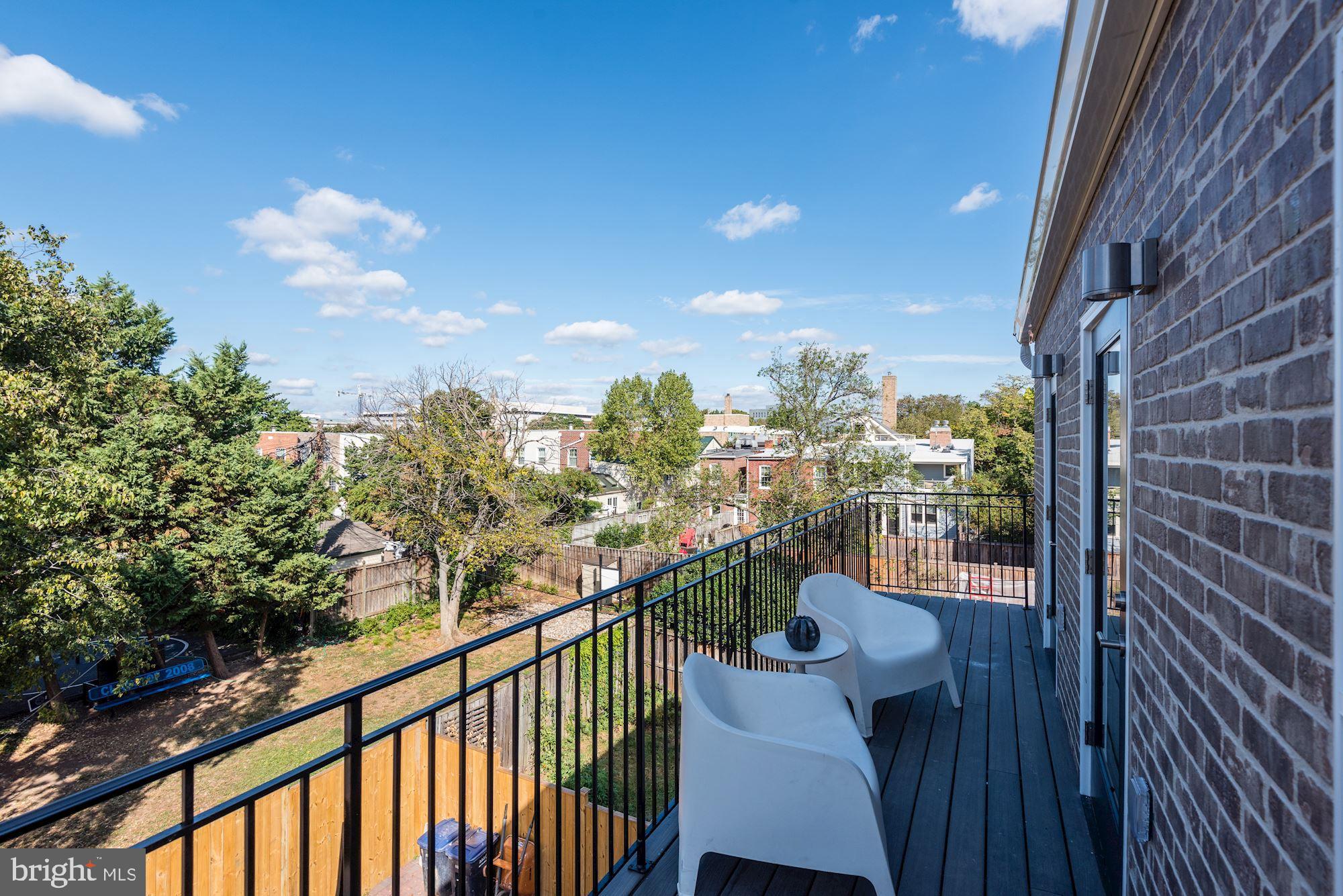 417 4th Street Southeast, Unit 3 Washington, DC 20003 - Photo 19 of 34 Gallery Image 19