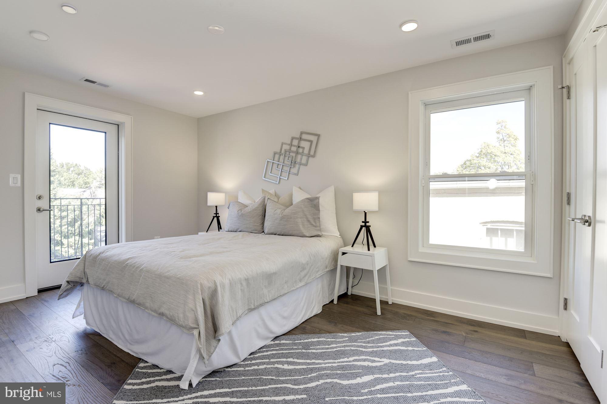 417 4th Street Southeast, Unit 3 Washington, DC 20003 - Photo 10 of 34 Gallery Image 10