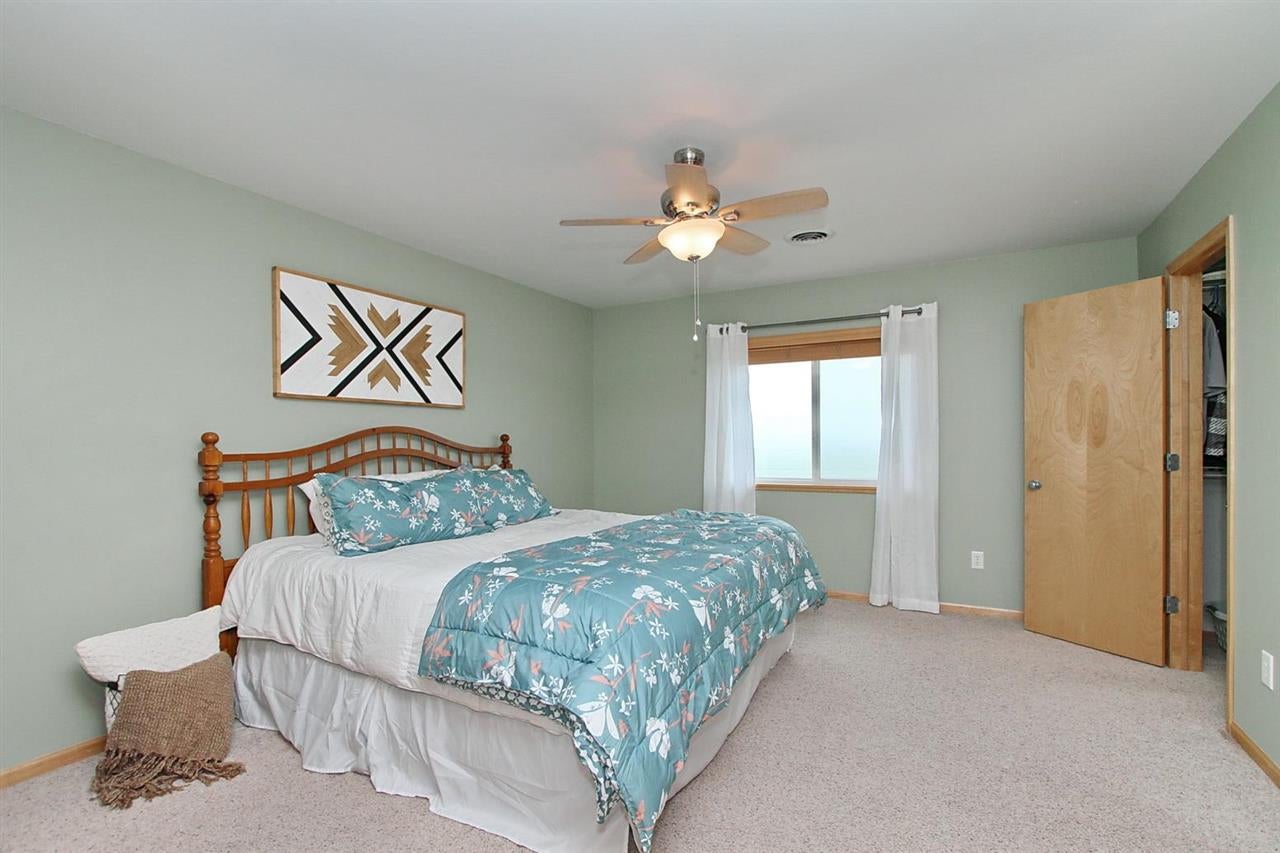 260 South Park Ridge Road North Liberty, IA 52317 - Photo 18 of 50 Gallery Image 18