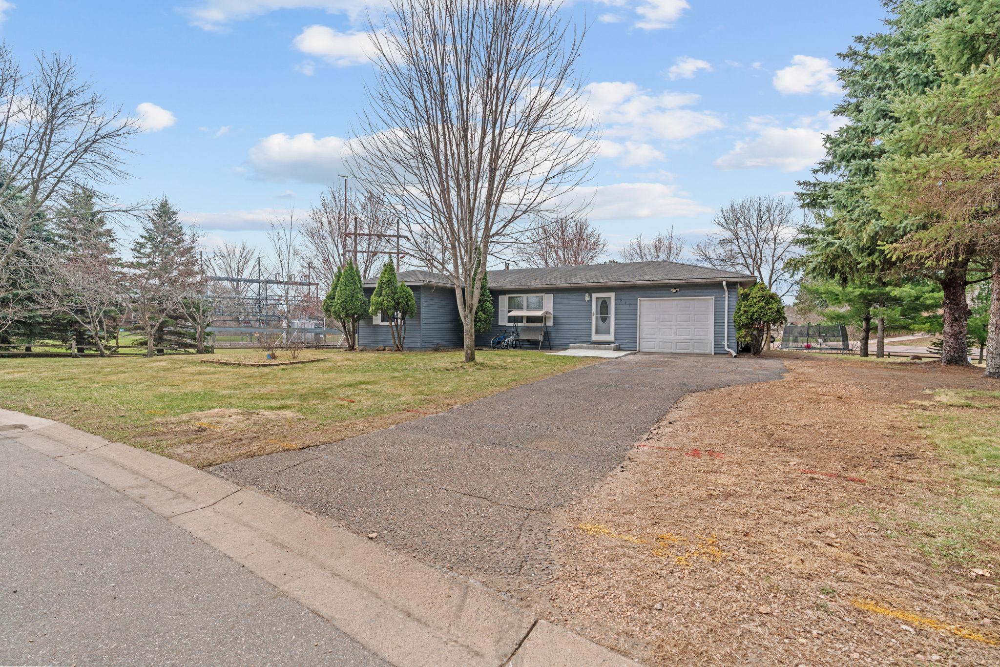 811 Page Street Southwest Isanti, MN 55040 - Photo 1 of 41