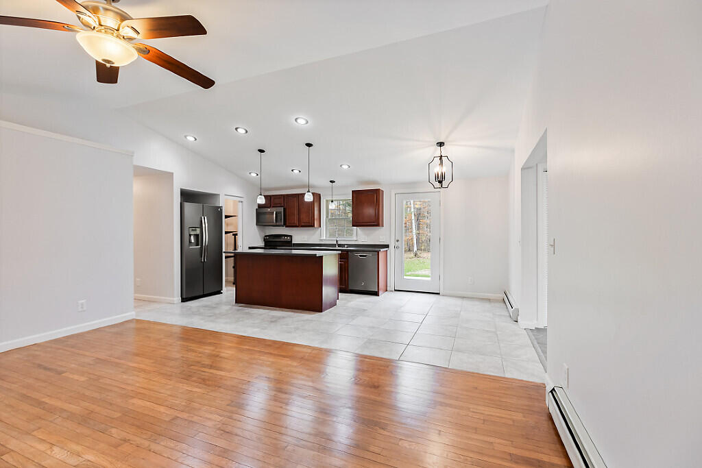 161 Gagnon Road Fairfield, ME 04937 - Photo 15 of 42 47_BP5A0394_DxO_mls