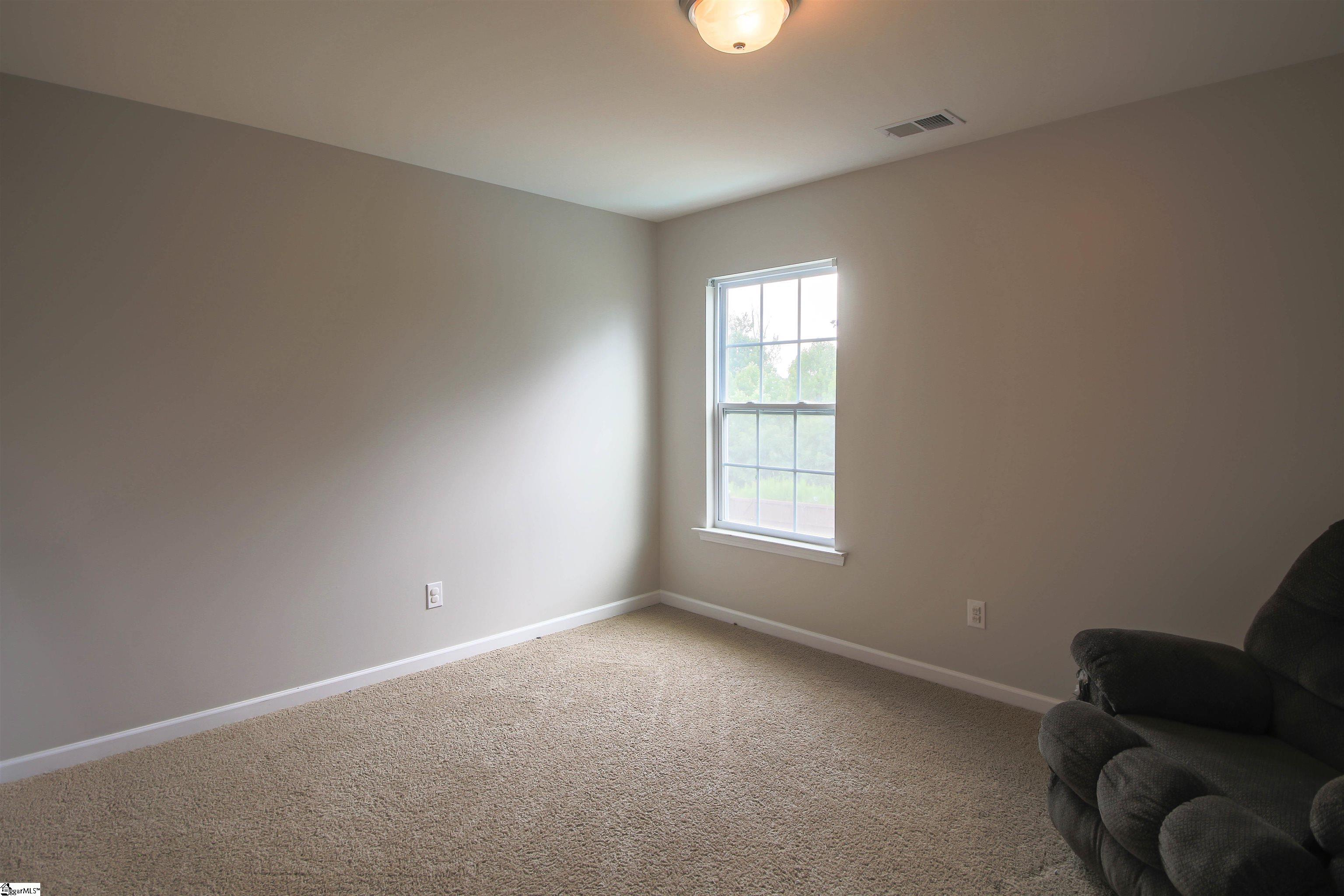 722 Westwood Road Lyman, SC 29365 - Photo 6 of 36 Gallery Image 6