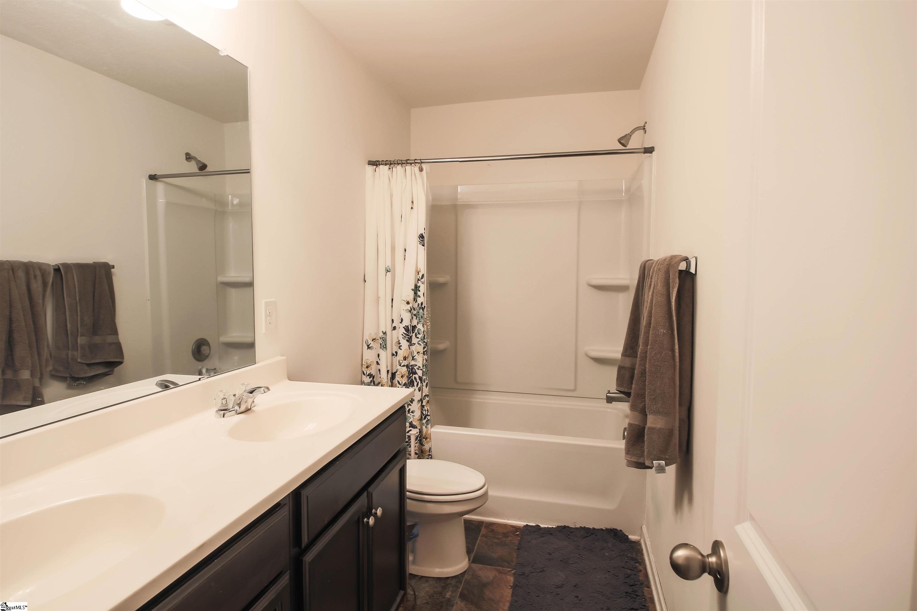 722 Westwood Road Lyman, SC 29365 - Photo 9 of 36 Gallery Image 9