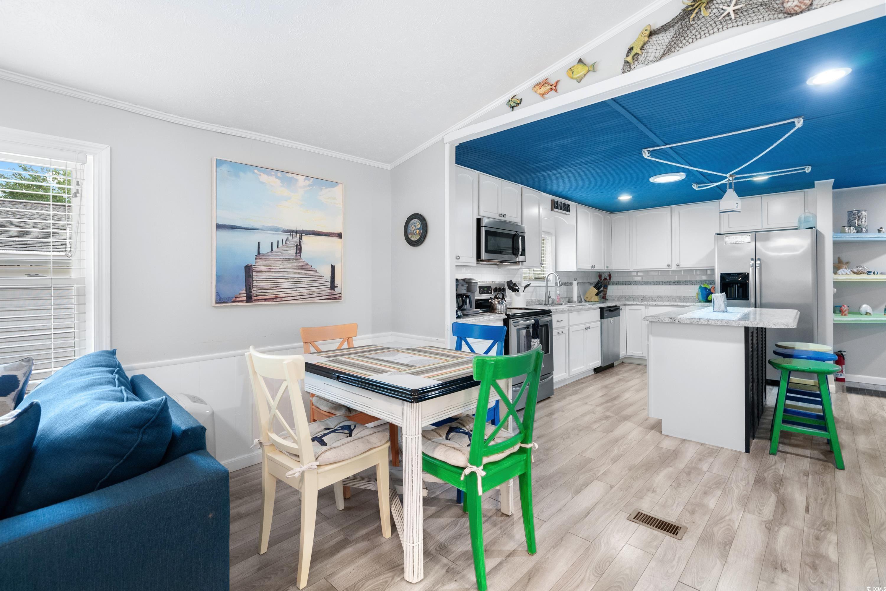 404 E Lake Surfside Beach, SC 29575 - Photo 11 of 40