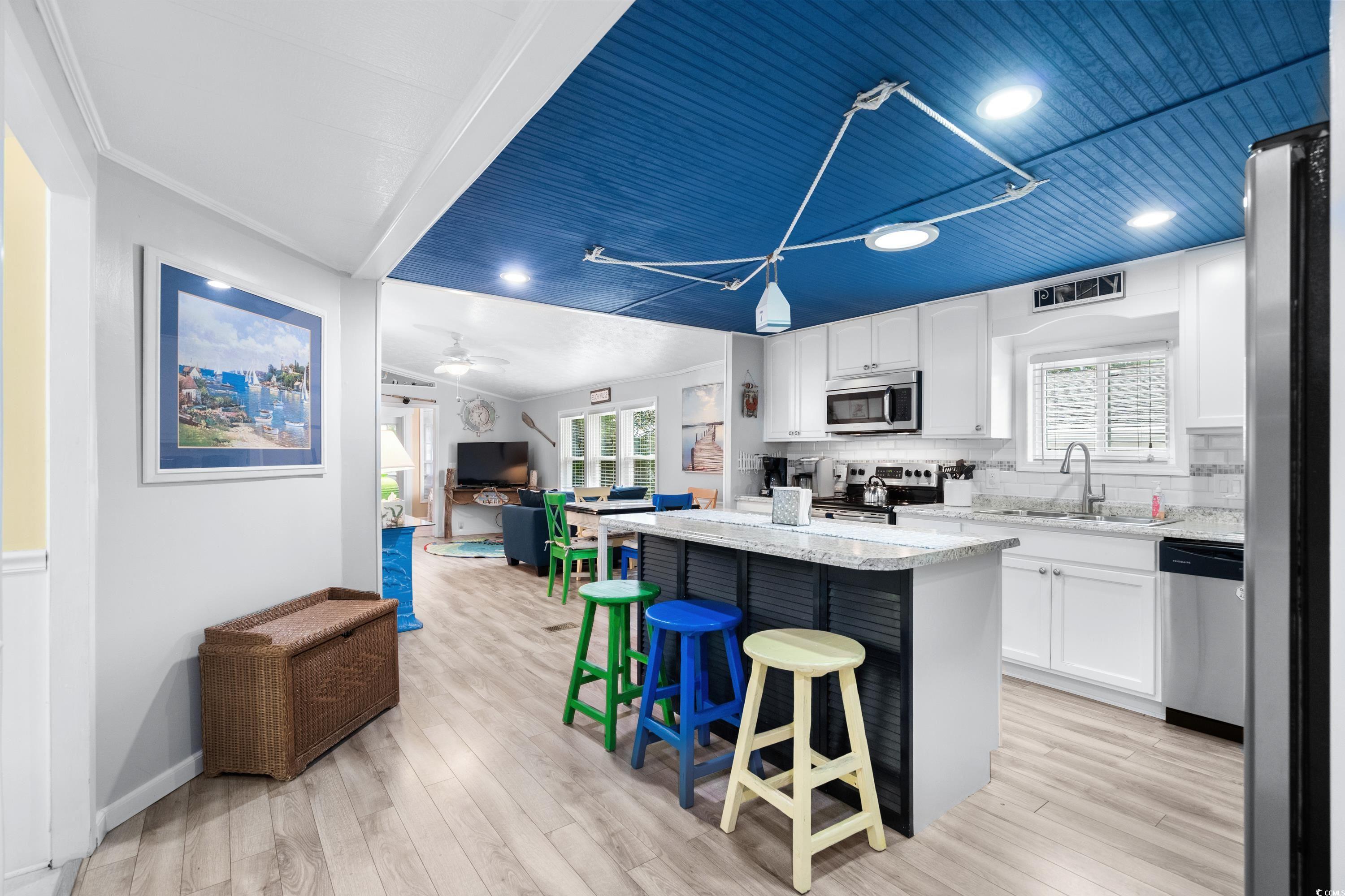 404 E Lake Surfside Beach, SC 29575 - Photo 3 of 40