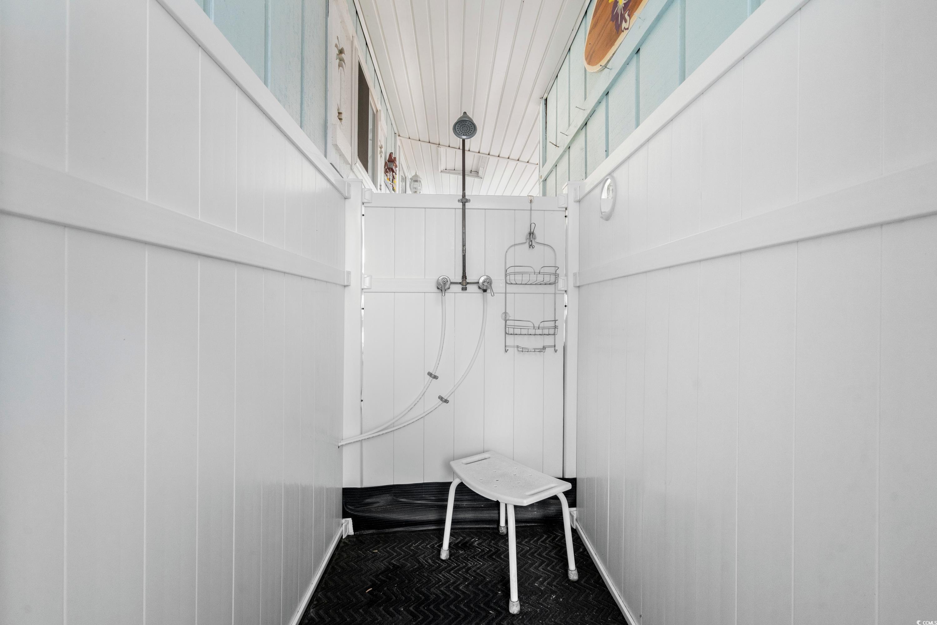 404 E Lake Surfside Beach, SC 29575 - Photo 33 of 40