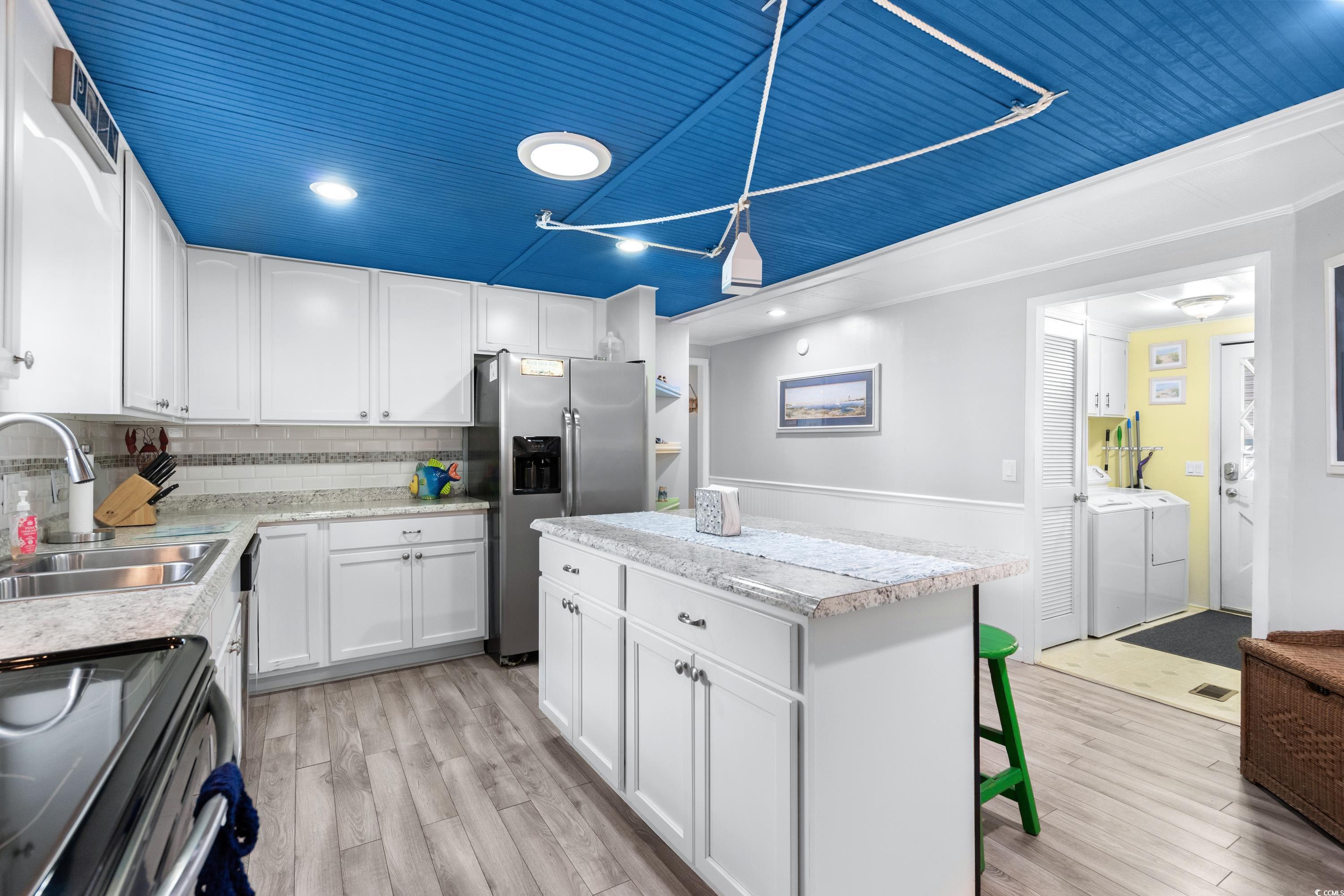 404 E Lake Surfside Beach, SC 29575 - Photo 6 of 40