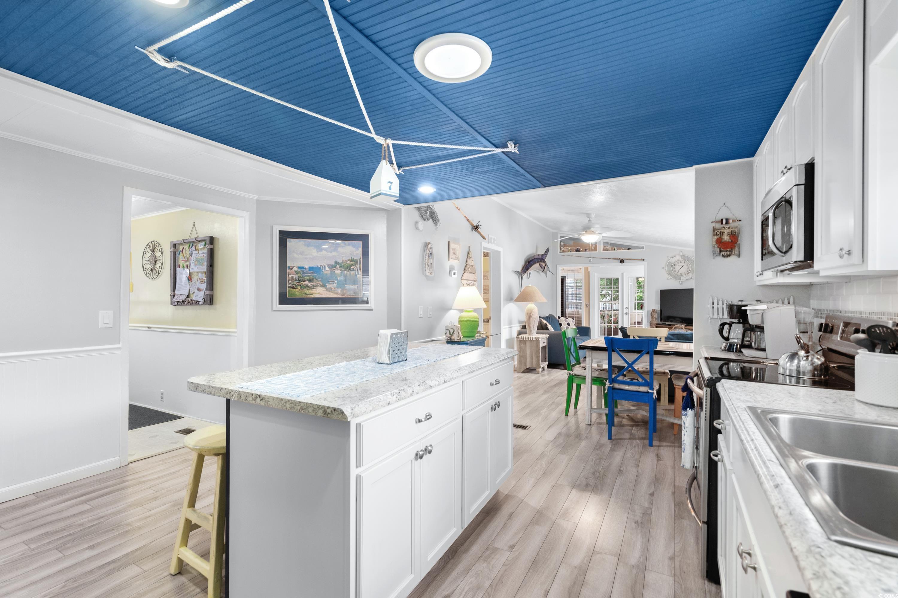 404 E Lake Surfside Beach, SC 29575 - Photo 8 of 40