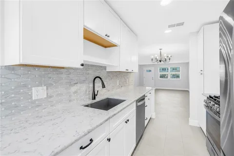 $259,000 | 5935 30th Avenue South, Unit 105, Gulfport, FL 33707