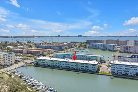 $259,000 | 5935 30th Avenue South, Unit 105, Gulfport, FL 33707