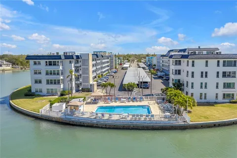 $259,000 | 5935 30th Avenue South, Unit 105, Gulfport, FL 33707