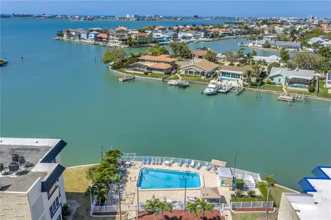 $259,000 | 5935 30th Avenue South, Unit 105, Gulfport, FL 33707