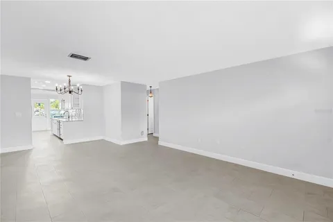 $259,000 | 5935 30th Avenue South, Unit 105, Gulfport, FL 33707