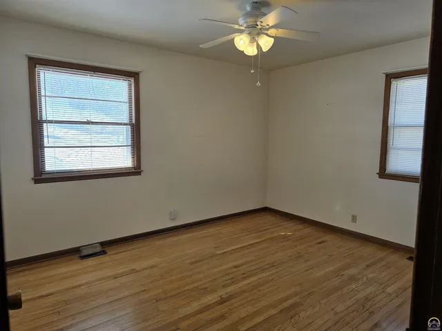 $130,000 | 207 Eastern Avenue, Denison, KS 66419