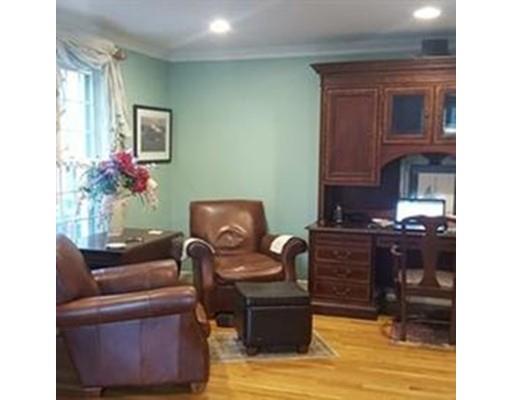 282 Belknap Road Framingham, MA 01701 - Photo 4 of 25 Gallery Image 4