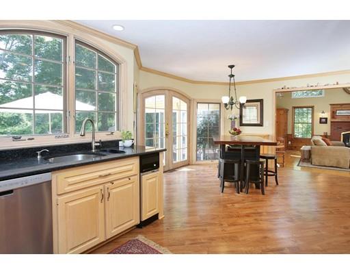 282 Belknap Road Framingham, MA 01701 - Photo 5 of 25 Gallery Image 5