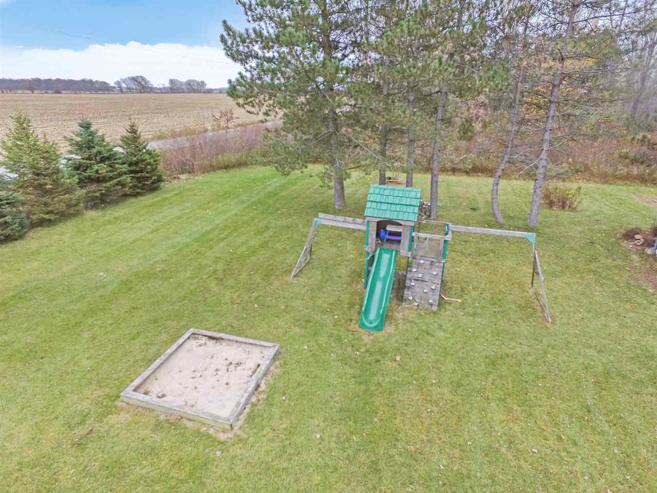 13 West Linwood Road Linwood, MI 48634 - Photo 7 of 21