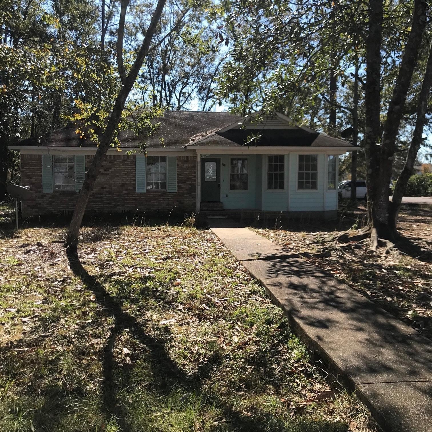 618 East Gate Circle Foley, AL 36535 - Photo 2 of 16