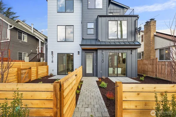 $999,900 | 520 North 102nd Street, Seattle, WA 98133