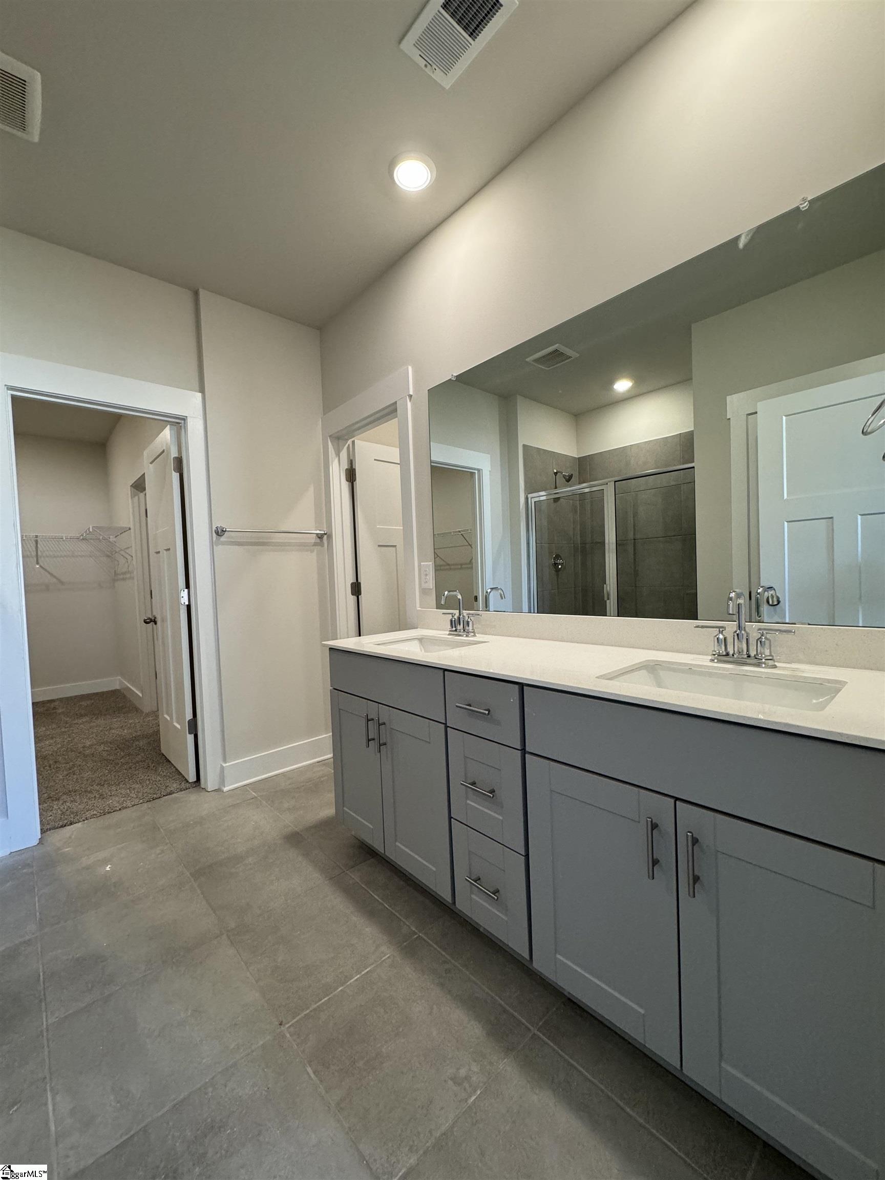 213 Roderick Lane Greenville, SC 29605 - Photo 13 of 24 Gallery Image 13