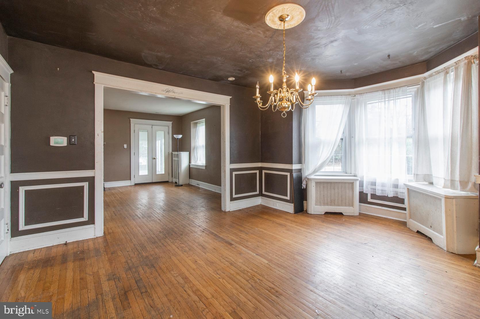 357 North Rolling Road Springfield, PA 19064 - Photo 8 of 44